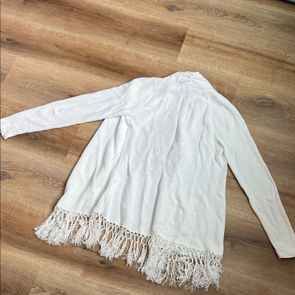 Lilly Pulitzer Tatum Fringe Long Resort White Cardigan Size S - Picture 3 of 13